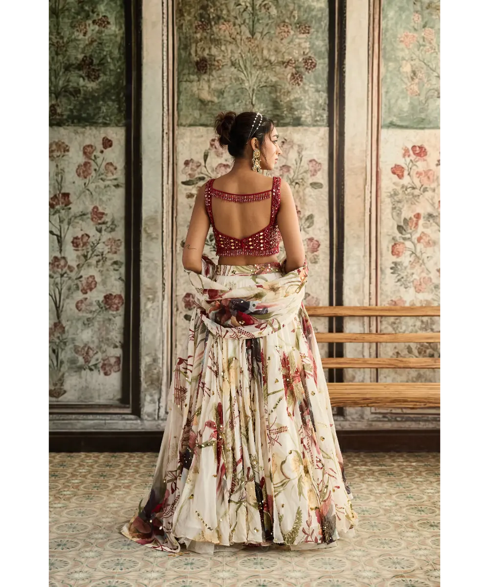 DIYARAJVVIR - IVORY FLORAL PRINT AND HIGHLIGHTED LEHENGA SET